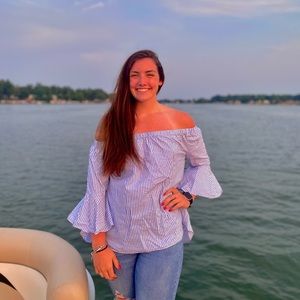 Meet your Posher, Riley